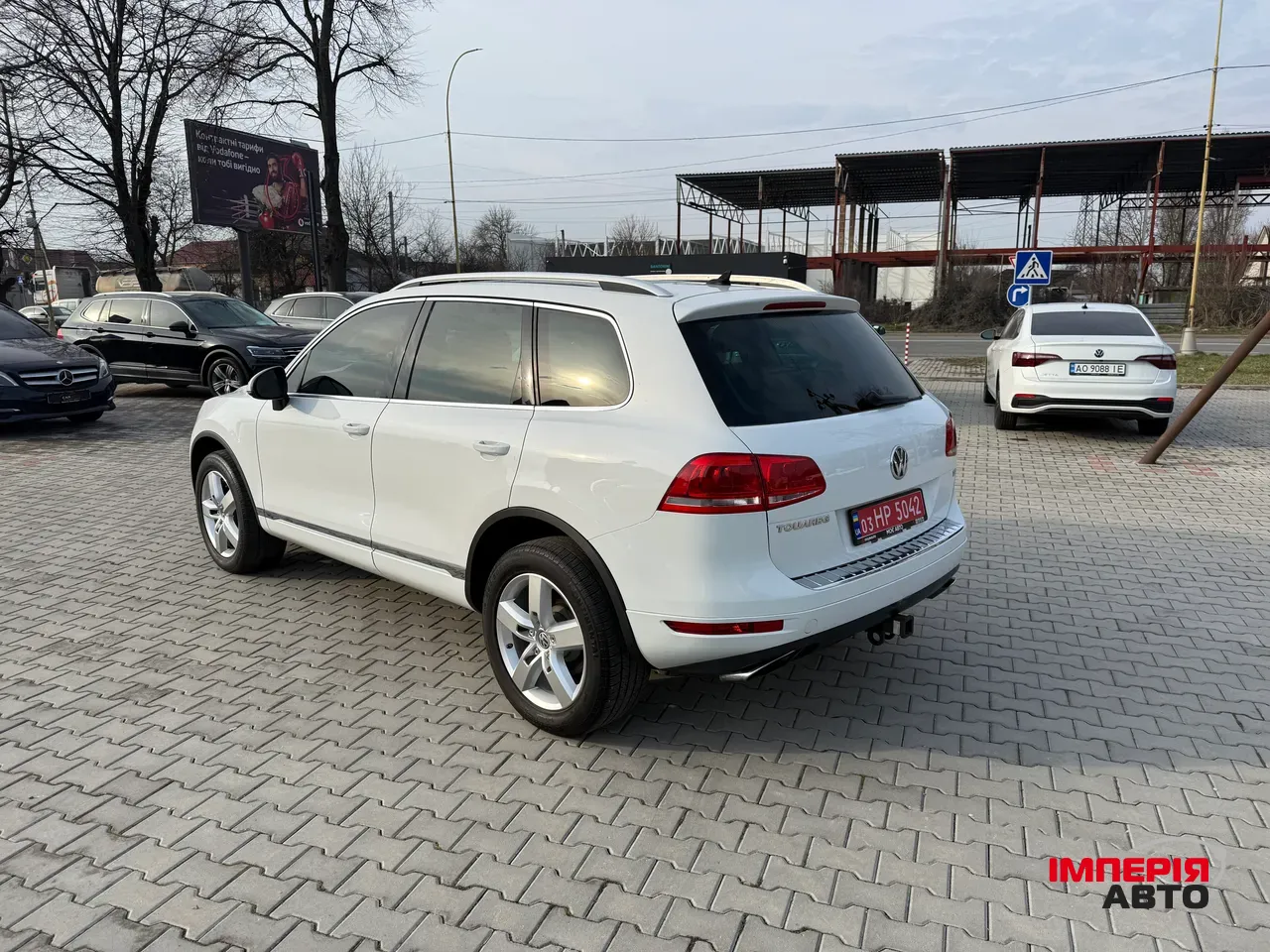 Volkswagen Touareg - фото 3