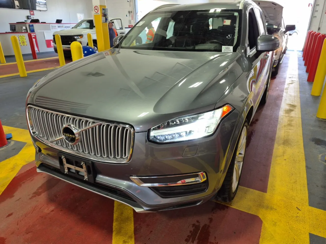 Volvo XC90 - фото 10
