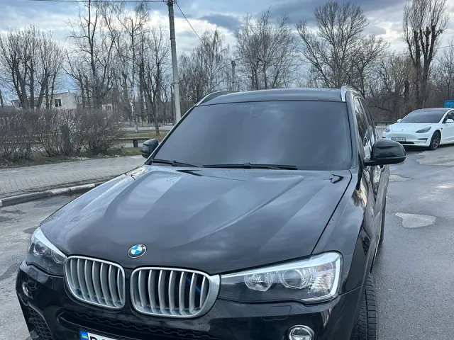 BMW X3 - фото 1