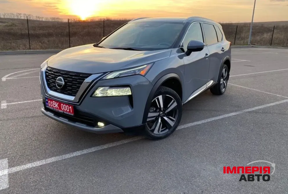 Nissan Rogue - фото 1