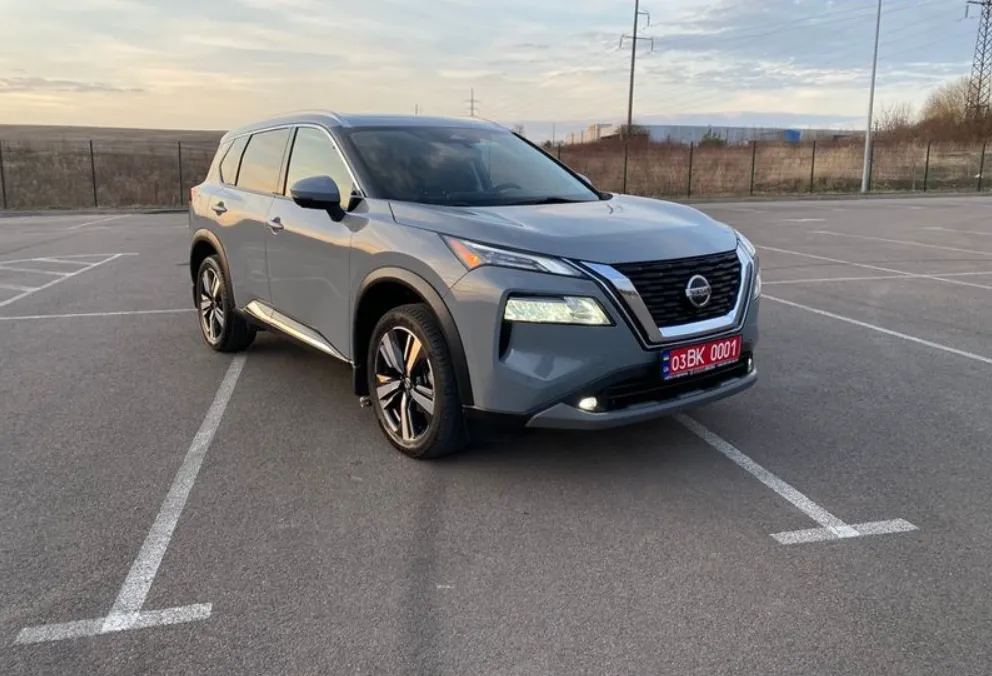 Nissan Rogue - фото 2