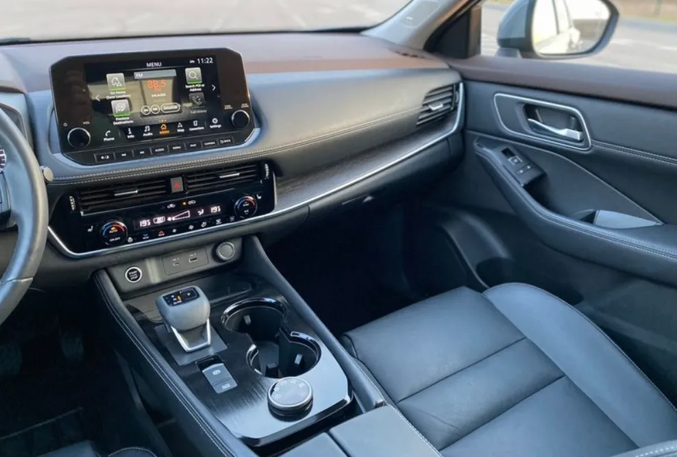 Nissan Rogue - фото 13