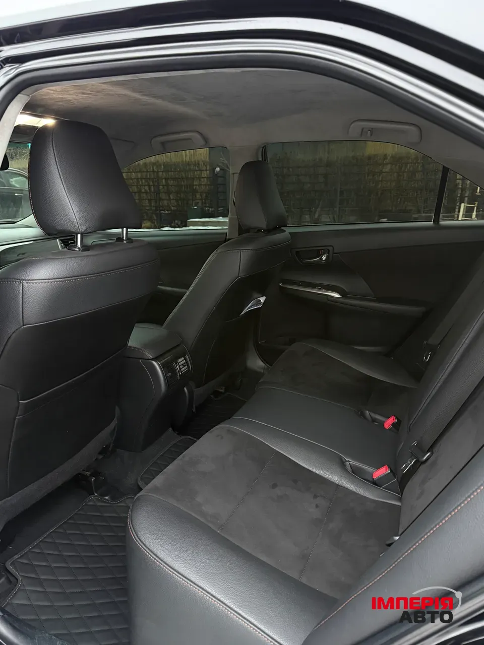 Toyota Camry - фото 11