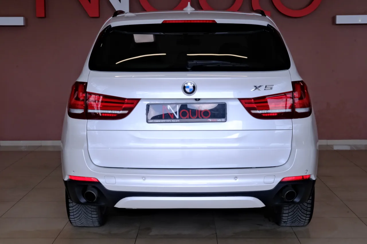 BMW X5 - фото 6