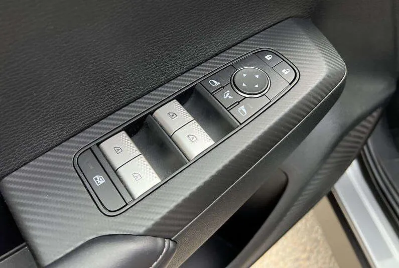 Mitsubishi Outlander - фото 11