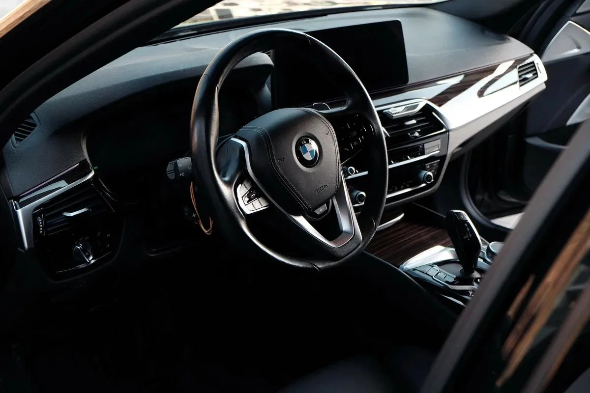 BMW 5 серії - фото 7