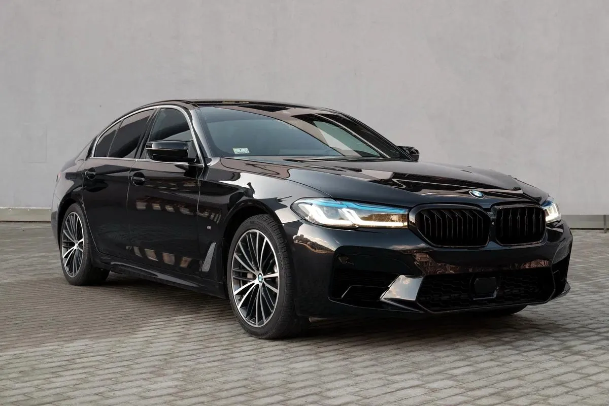 BMW 5 серії - фото 3
