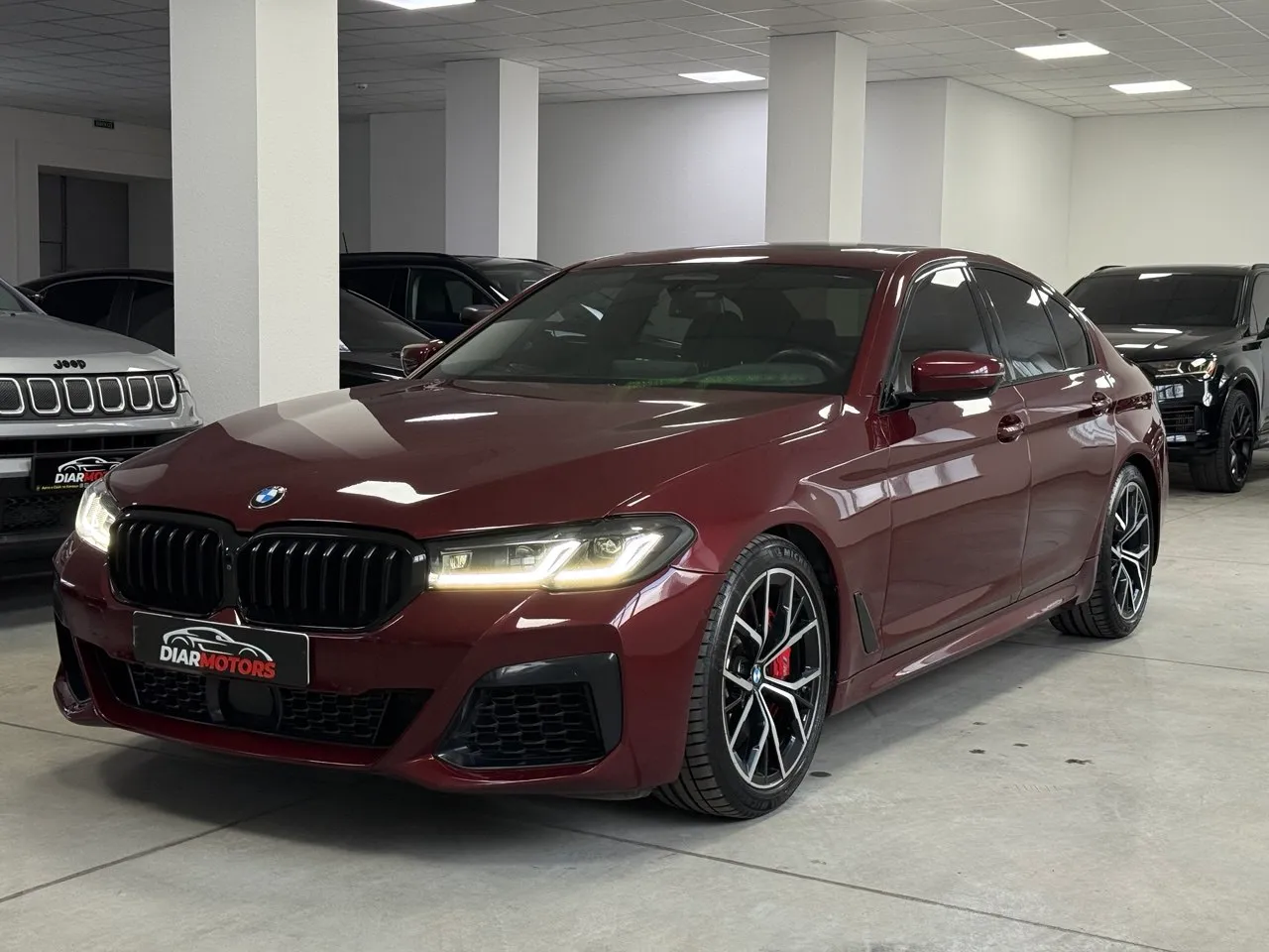 BMW 5 серії - фото 1