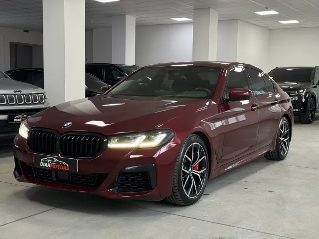 BMW 5 серії - фото 1