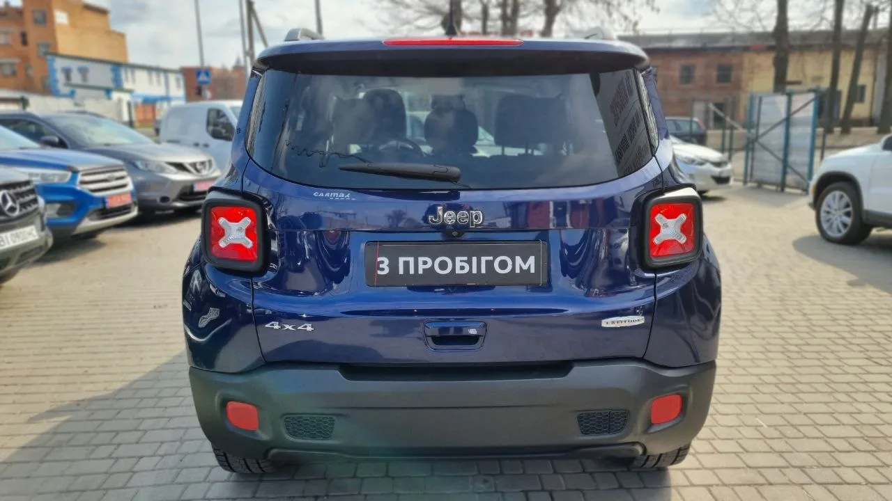 Jeep Renegade - фото 4