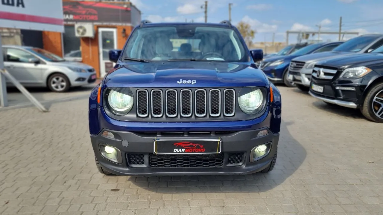 Jeep Renegade - фото 2