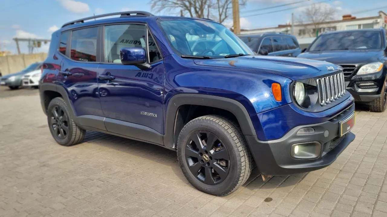 Jeep Renegade - фото 1