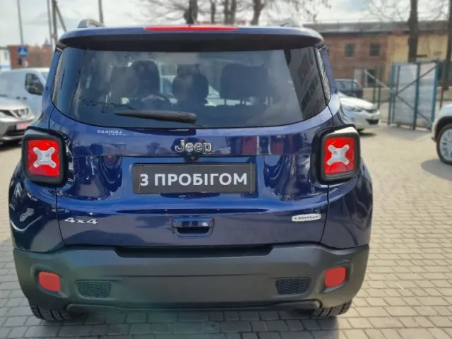 Jeep Renegade - фото 4