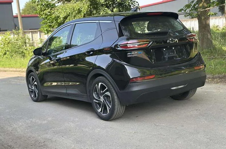 Chevrolet Bolt - фото 7