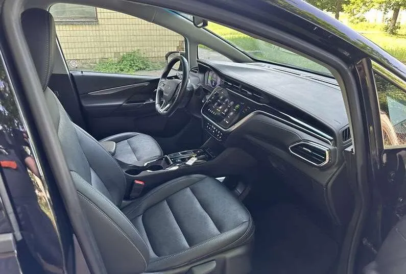 Chevrolet Bolt - фото 13