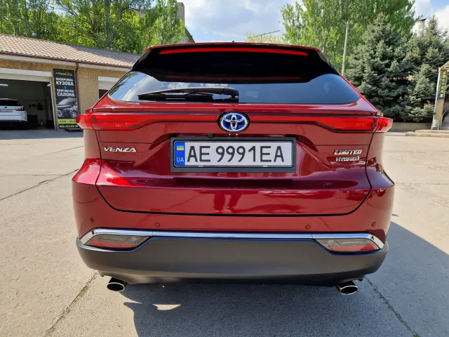 Toyota Venza - фото 5