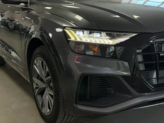 Audi Q8 - фото 5