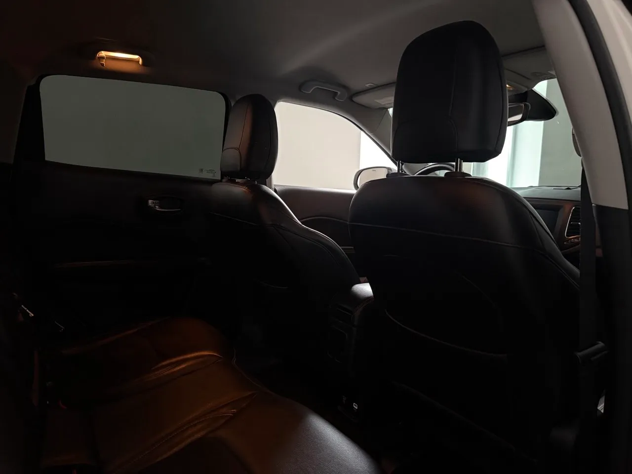 Jeep Renegade - фото 16