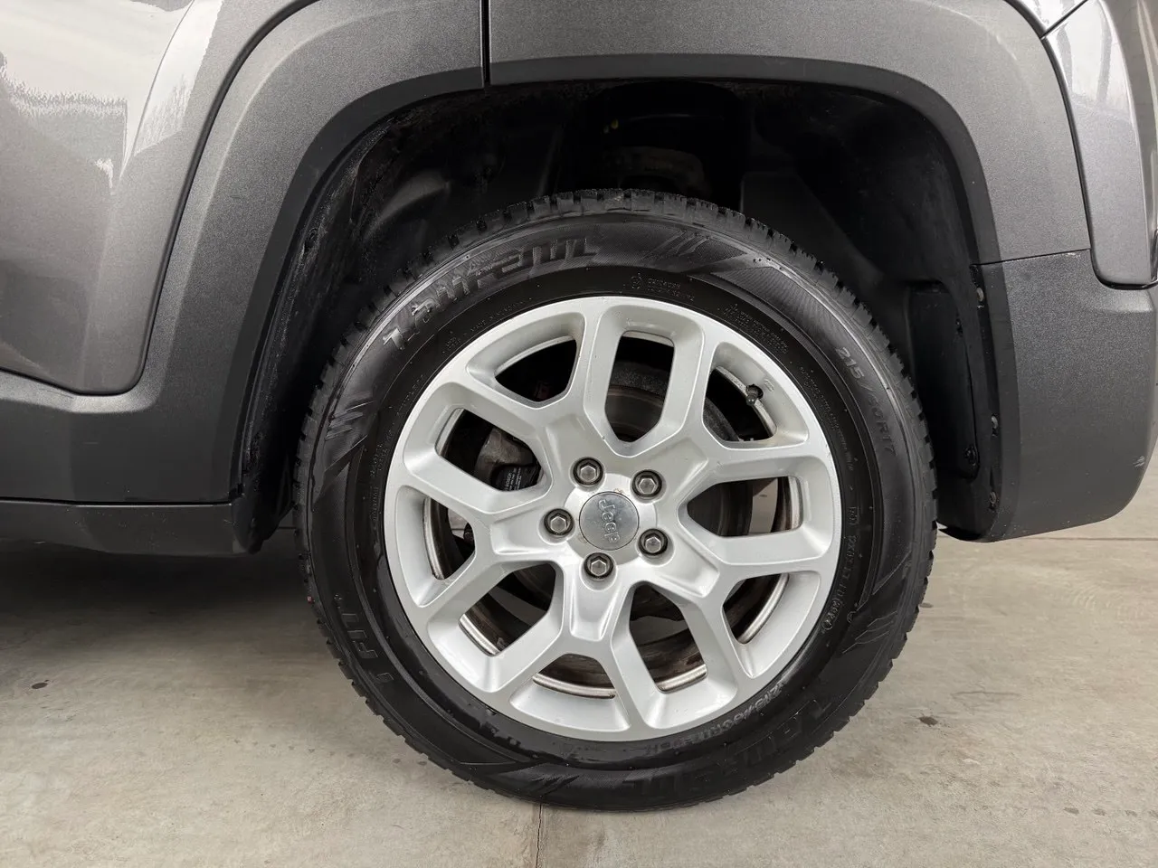 Jeep Renegade - фото 7