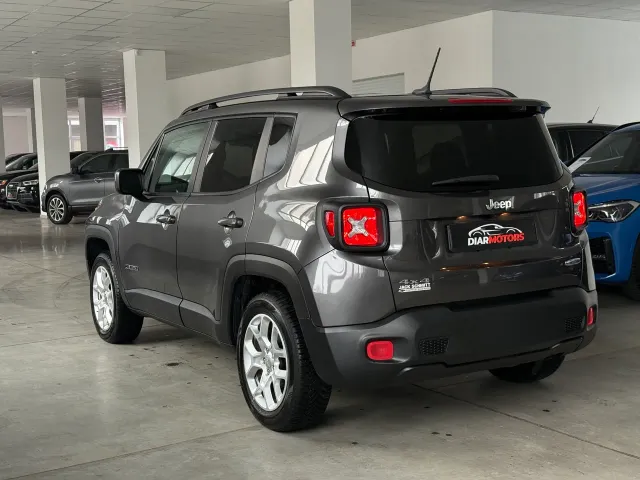 Jeep Renegade - фото 4