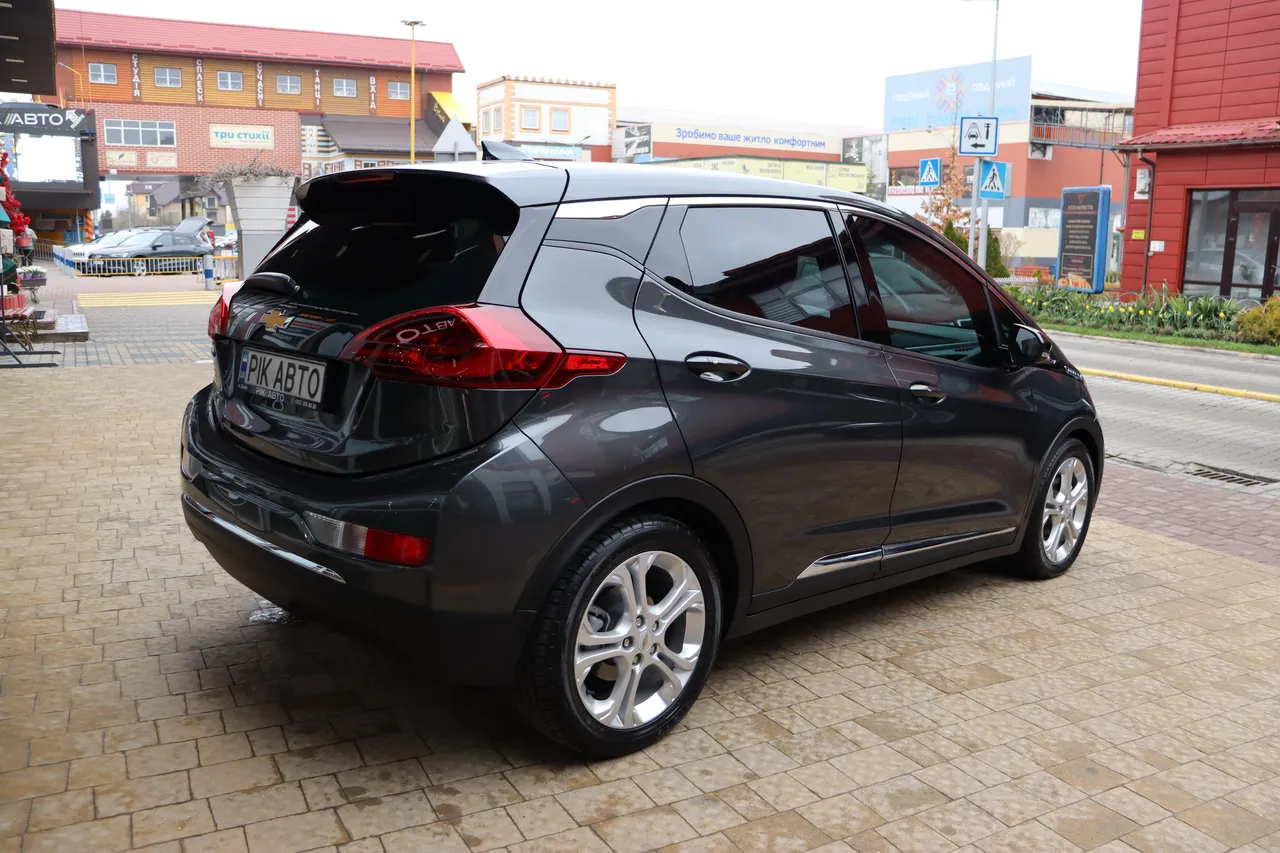 Chevrolet Bolt - фото 3