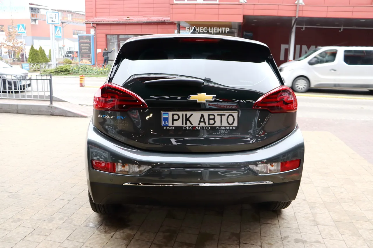 Chevrolet Bolt - фото 7