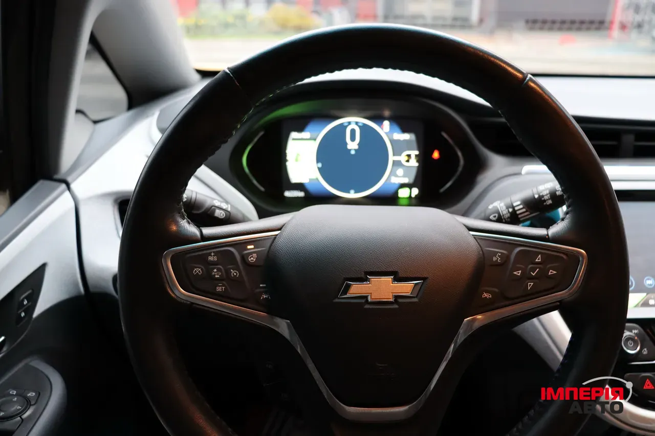 Chevrolet Bolt - фото 20