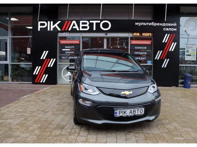 Chevrolet Bolt - фото 1