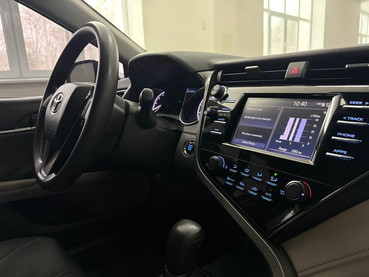 Toyota Camry - фото 5