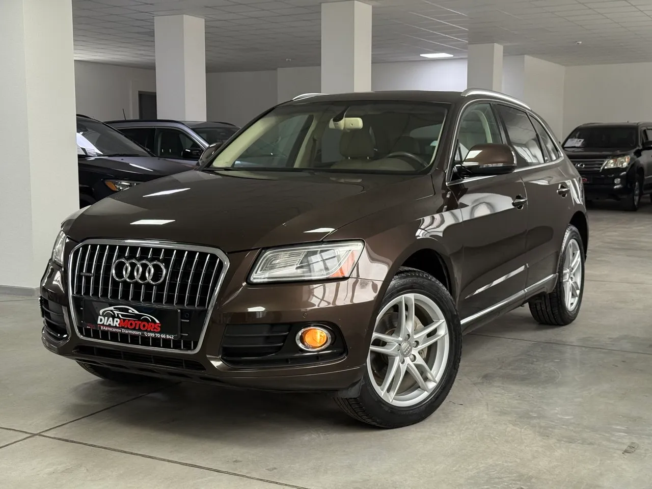 Audi Q5 - фото 2
