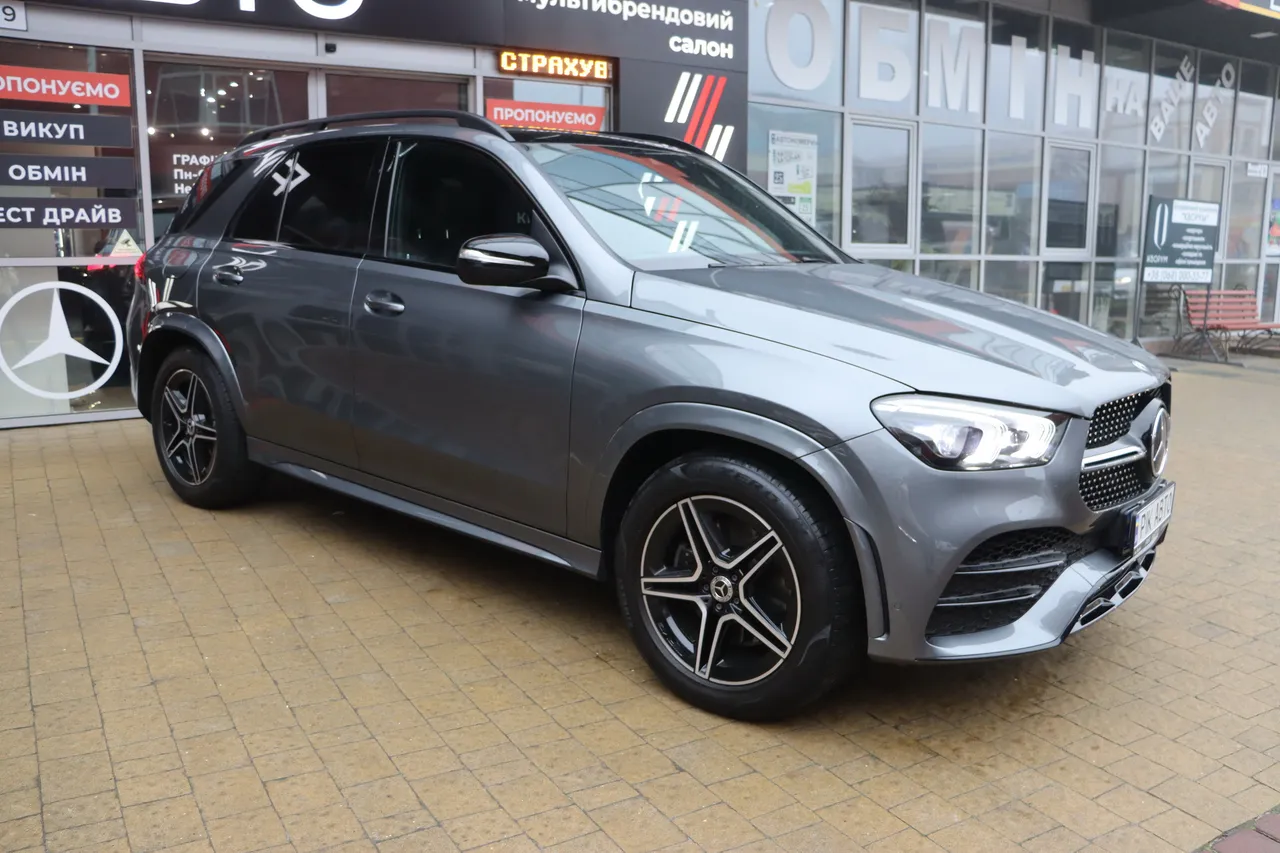 Mercedes-Benz GLE - фото 8