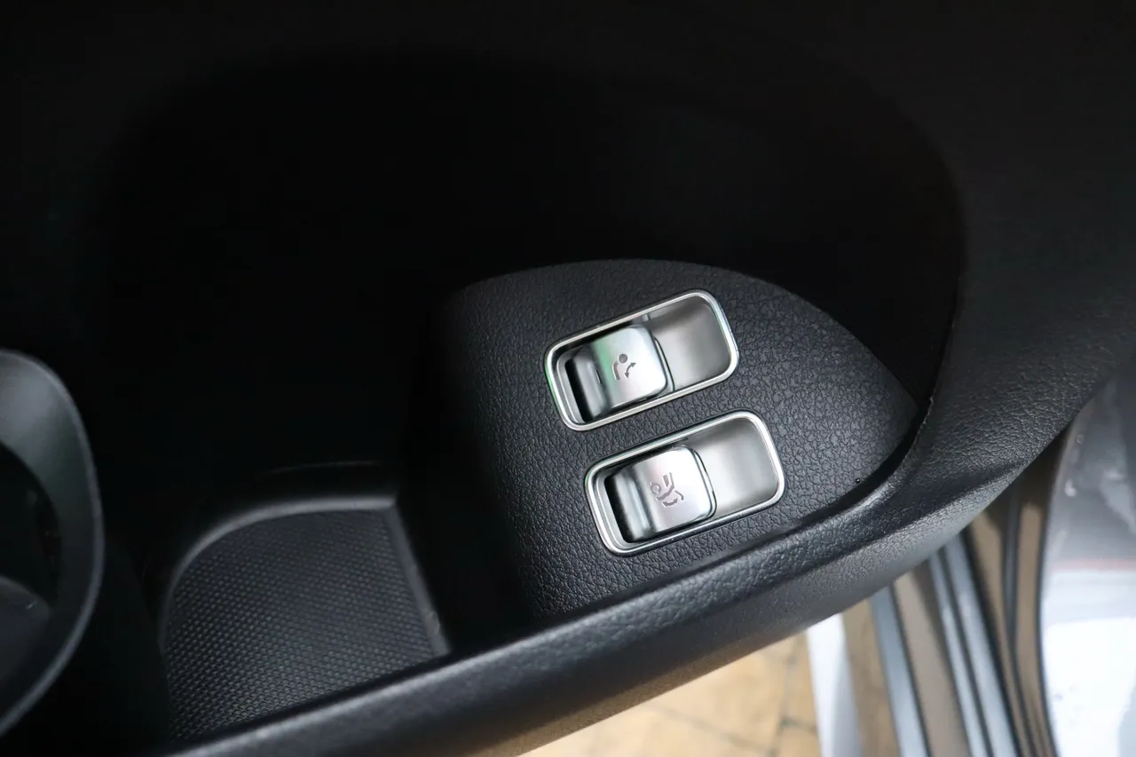 Mercedes-Benz GLE - фото 18