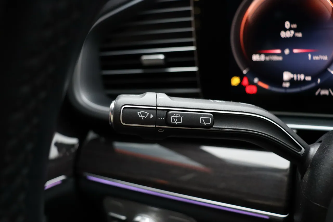 Mercedes-Benz GLE - фото 25