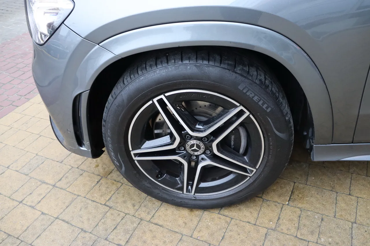 Mercedes-Benz GLE - фото 11