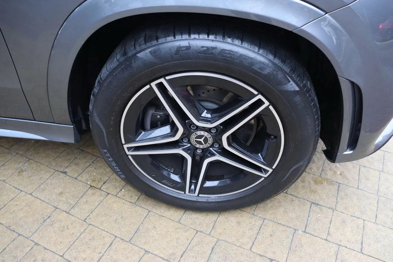 Mercedes-Benz GLE - фото 4