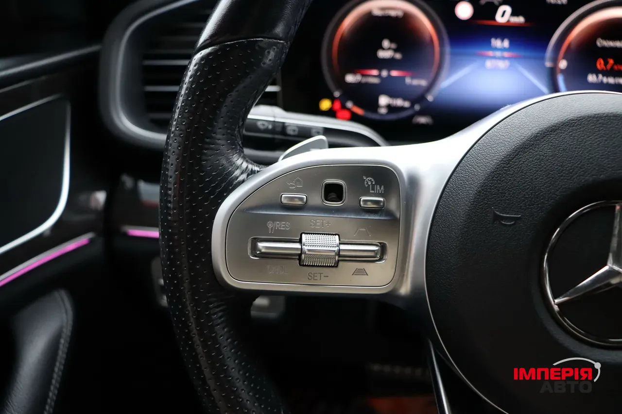 Mercedes-Benz GLE - фото 22