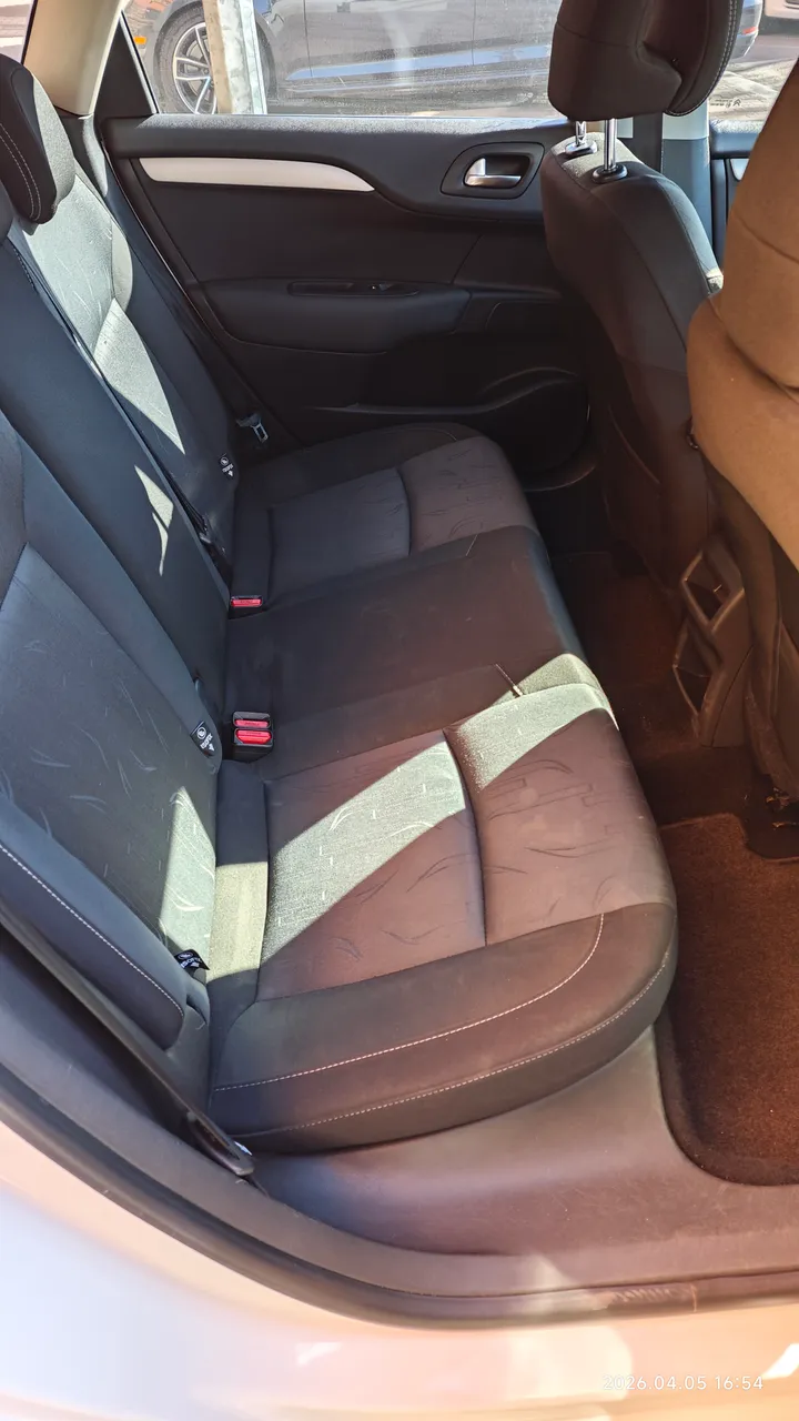 Citroen C4 - фото 14