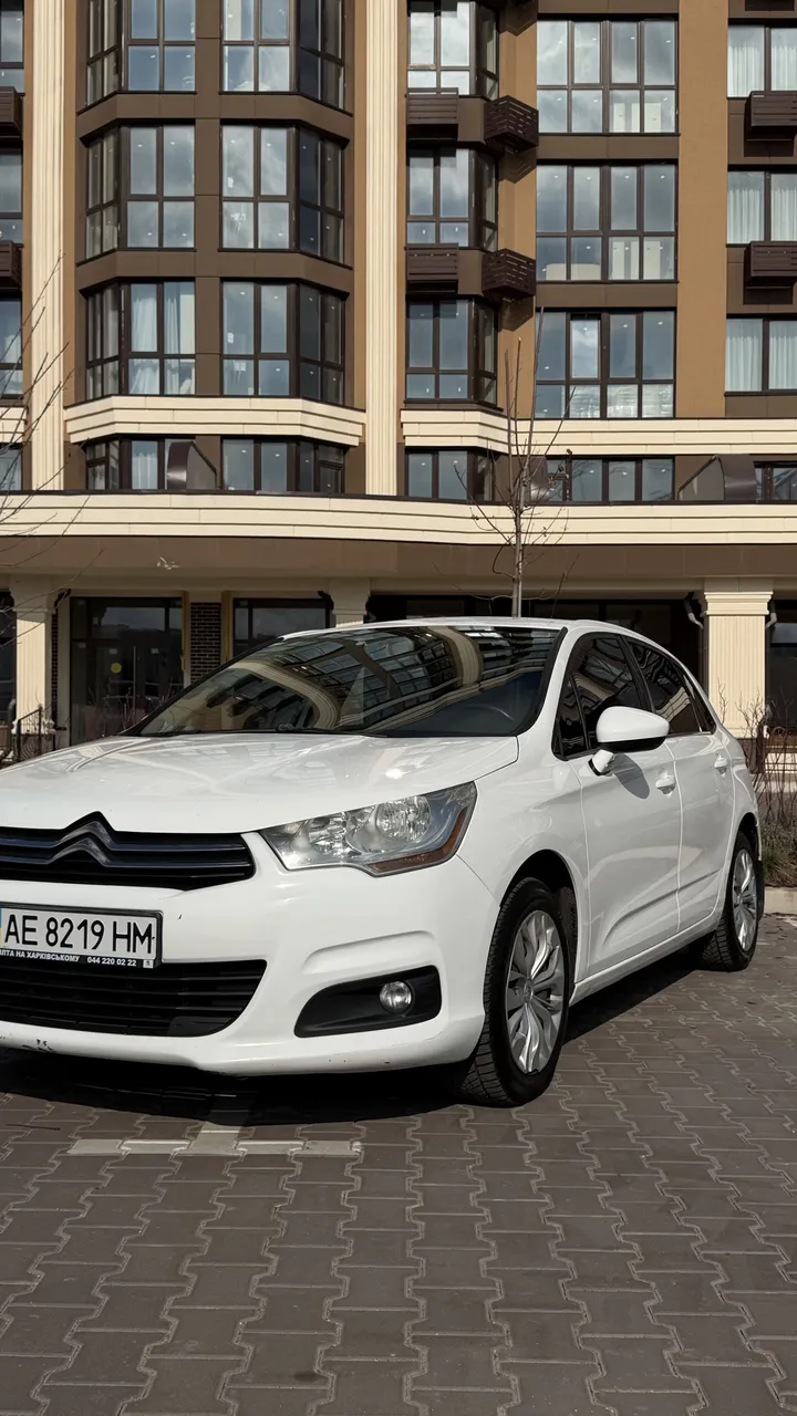Citroen C4 - фото 3