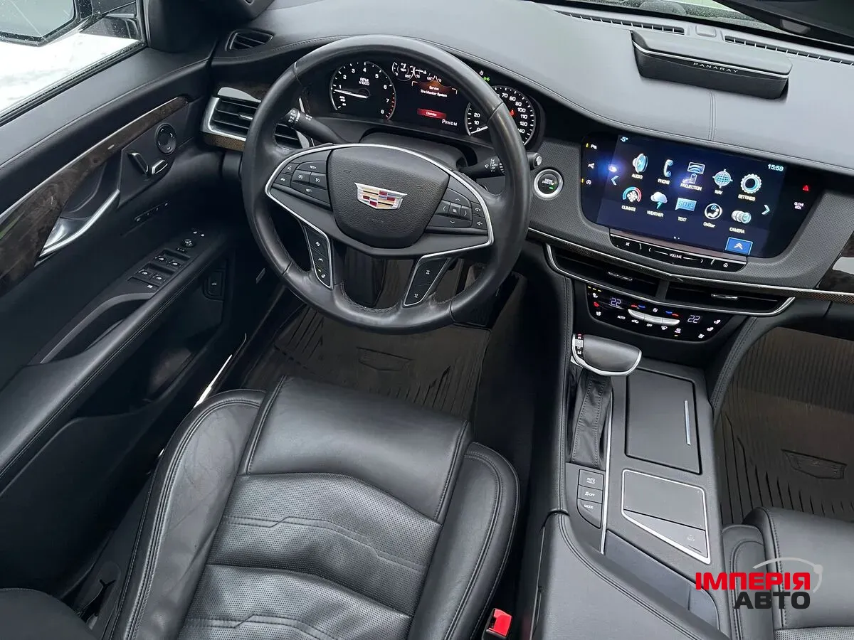 Cadillac CT6 - фото 28