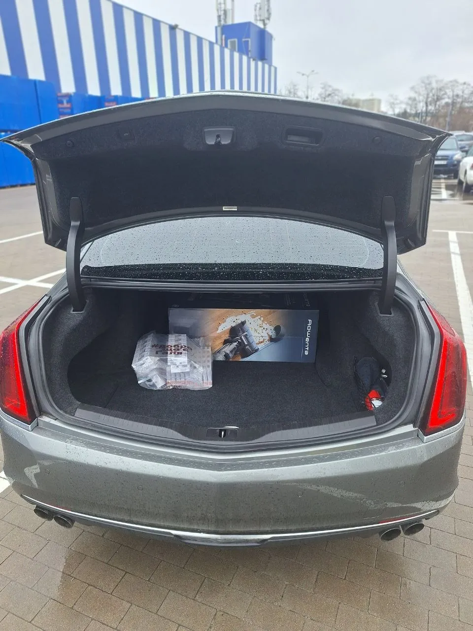 Cadillac CT6 - фото 24