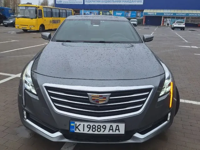 Cadillac CT6 - фото 1