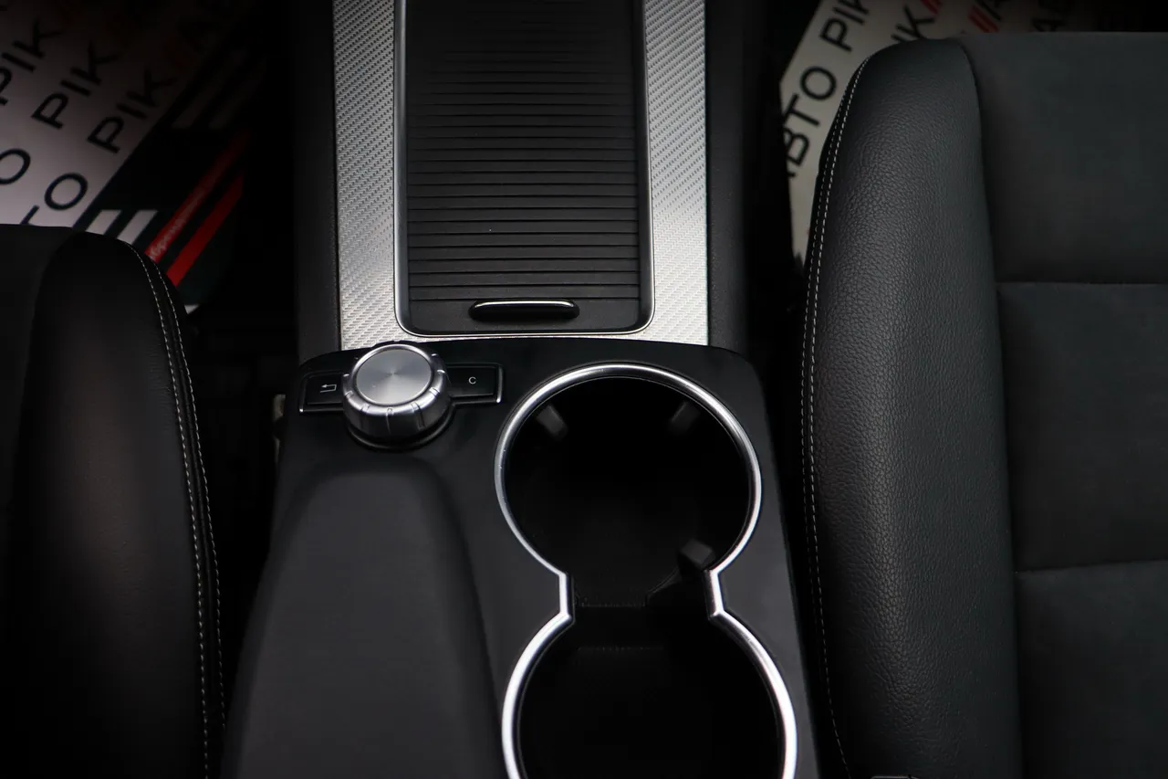 Mercedes-Benz GLK-Класс - фото 27