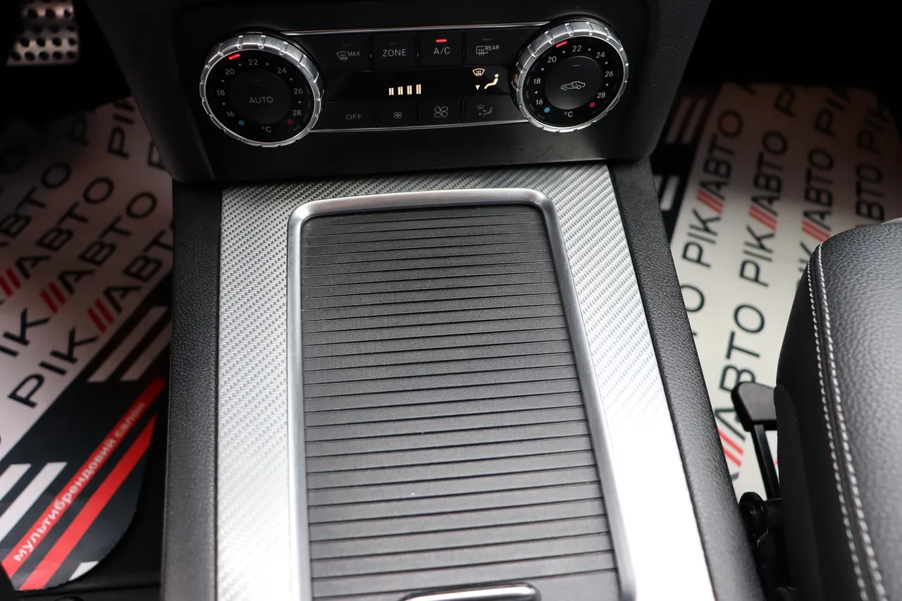 Mercedes-Benz GLK-Класс - фото 26