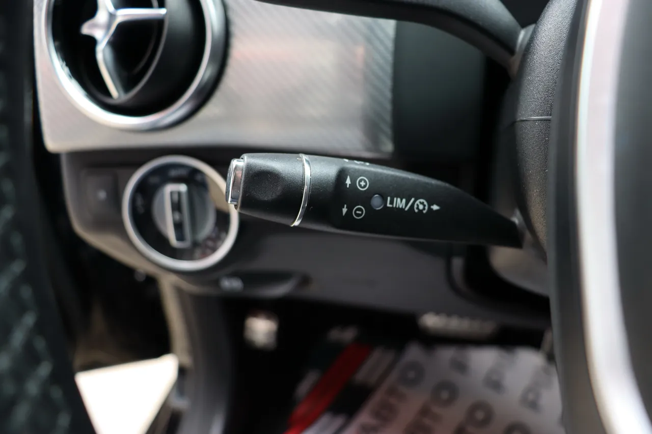 Mercedes-Benz GLK-Класс - фото 20