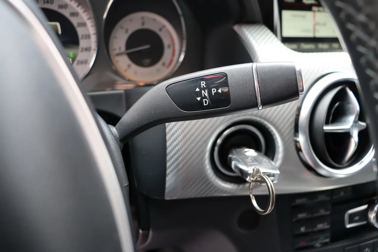 Mercedes-Benz GLK-Класс - фото 21