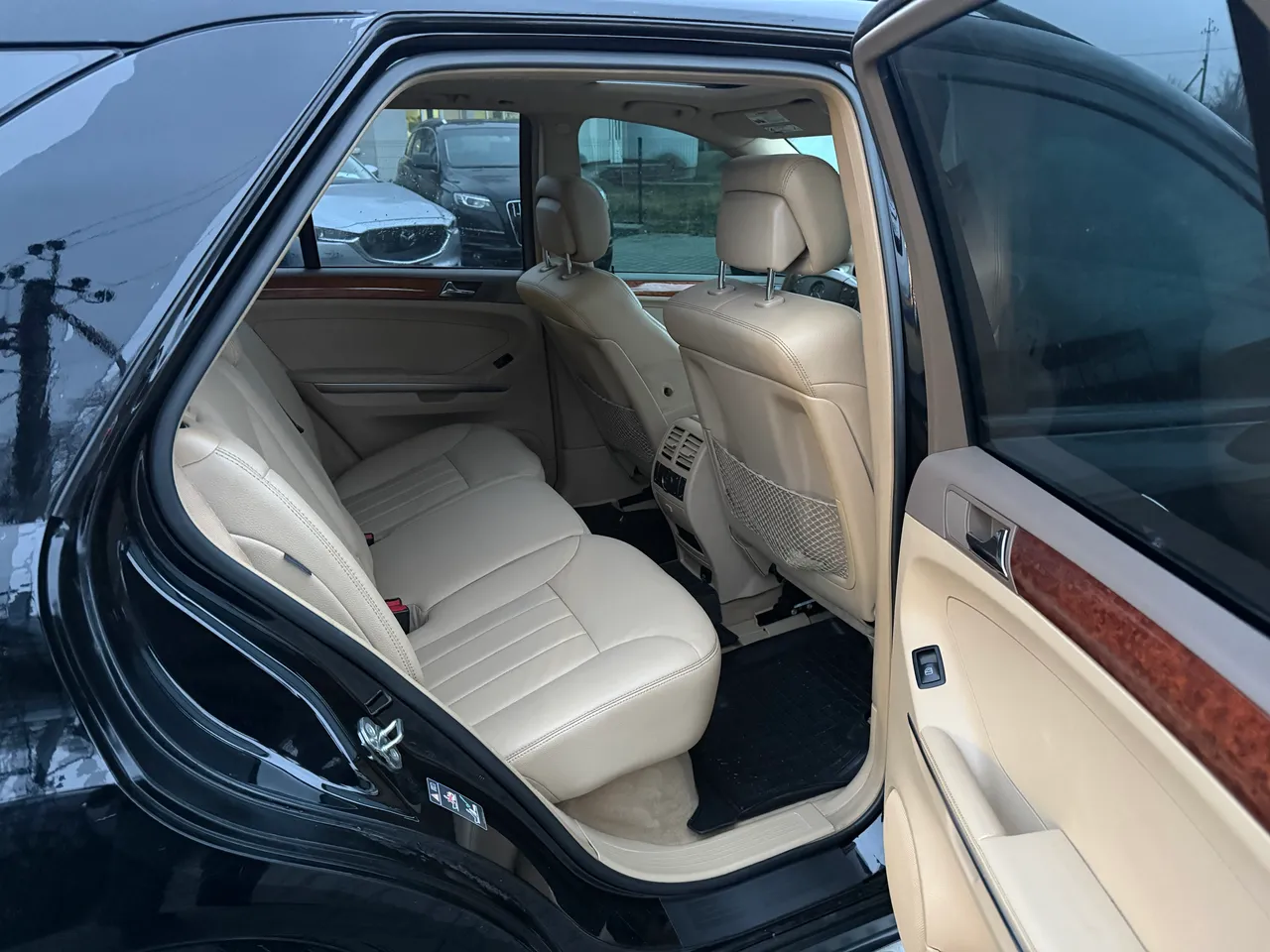 Mercedes-Benz M-Класс - фото 30