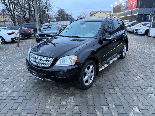 Mercedes-Benz M-Класс - фото 5