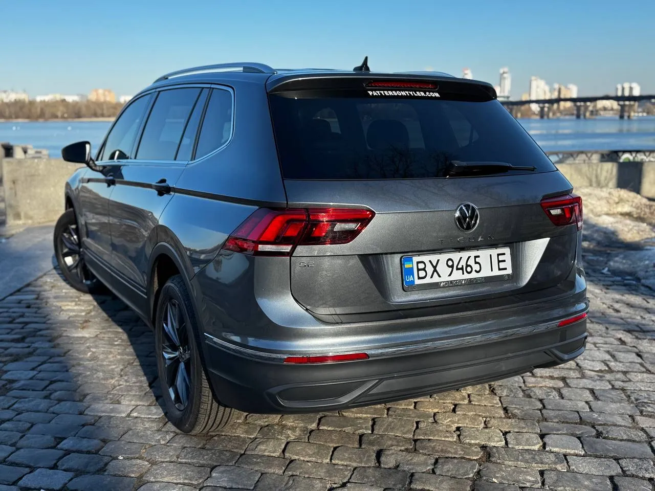 Volkswagen Tiguan - фото 8