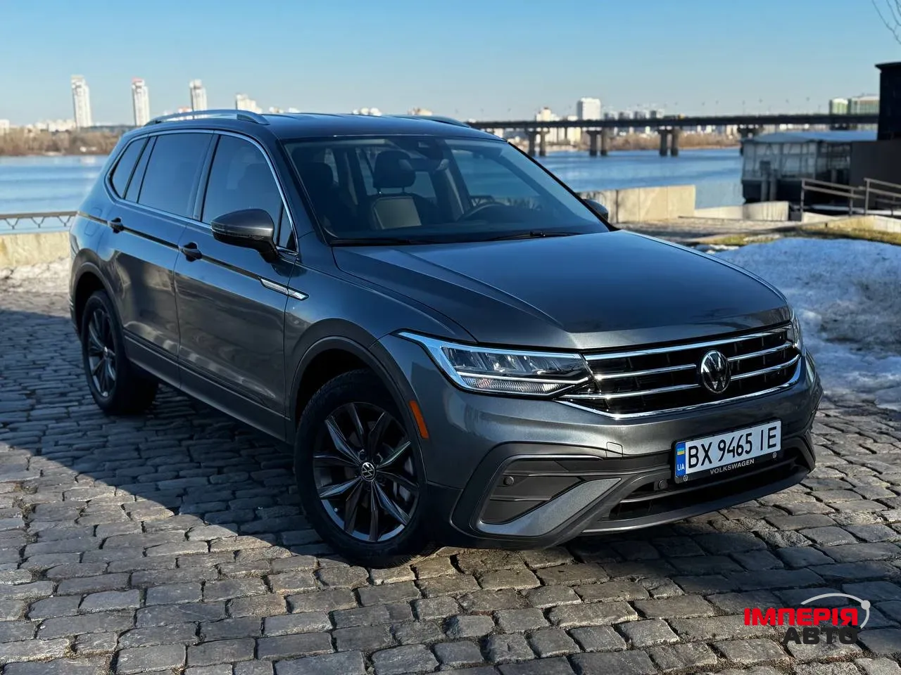 Volkswagen Tiguan - фото 3