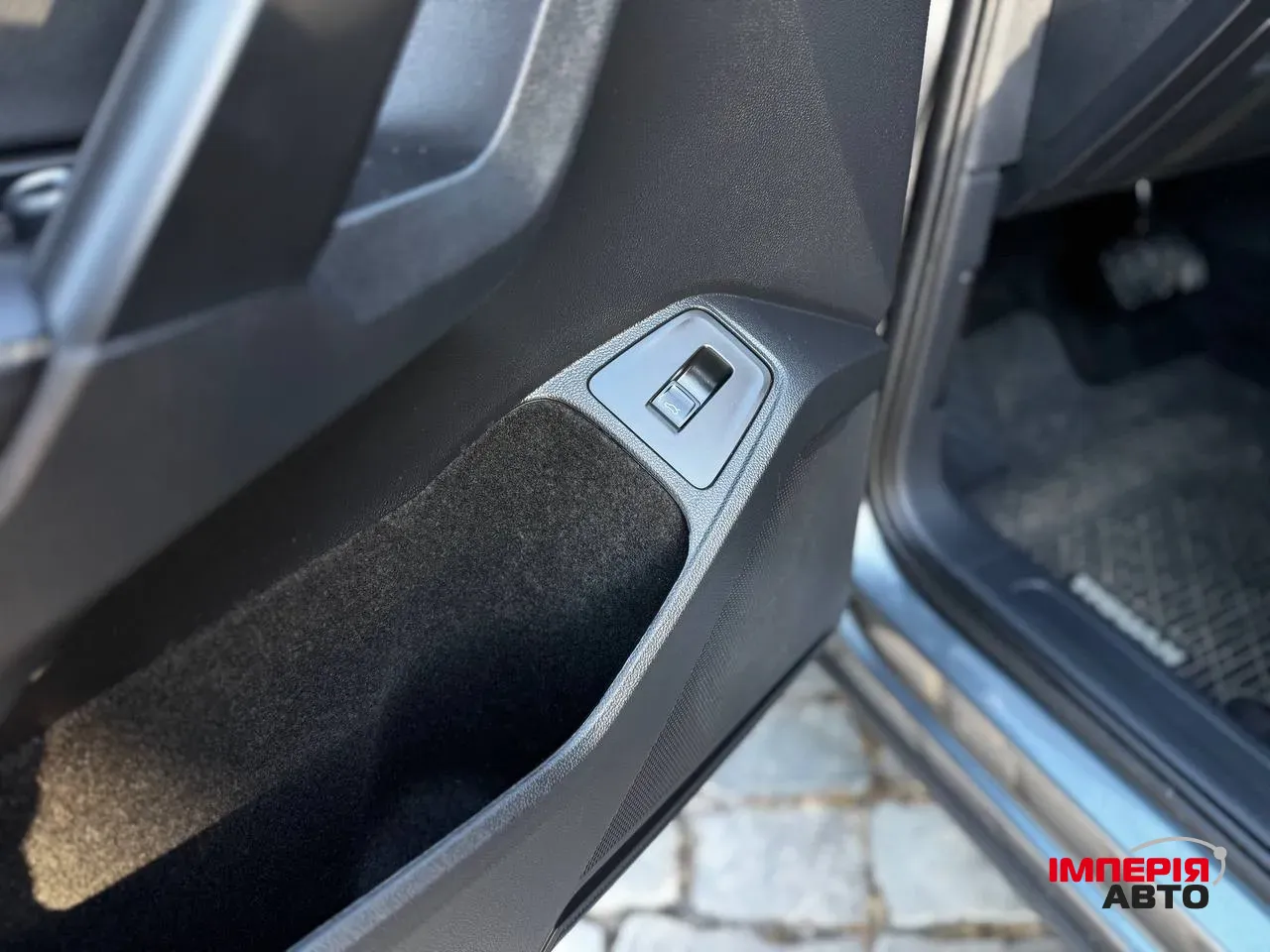 Volkswagen Tiguan - фото 33